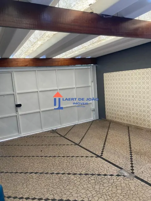 Casa com 3 quartos à venda, 167m2 em Campo Belo, São Paulo - SP - imagem 4 Foto 4 de Casa com 3 quartos à venda, 167m2 em Campo Belo, São Paulo - SP