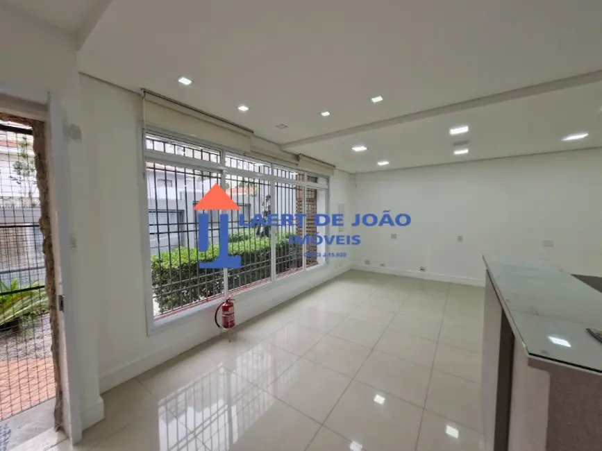 Foto 3 de Casa para alugar, 200m2 em Campo Belo, São Paulo - SP