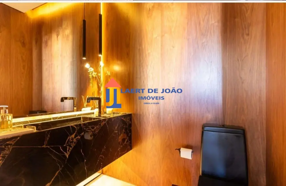 Foto 9 de Apartamento com 3 quartos à venda, 210m2 em São Paulo - SP