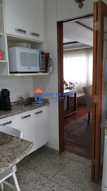 Apartamento com 3 quartos à venda, 156m2 em Campo Belo, São Paulo - SP - imagem 8 Foto 8 de Apartamento com 3 quartos à venda, 156m2 em Campo Belo, São Paulo - SP