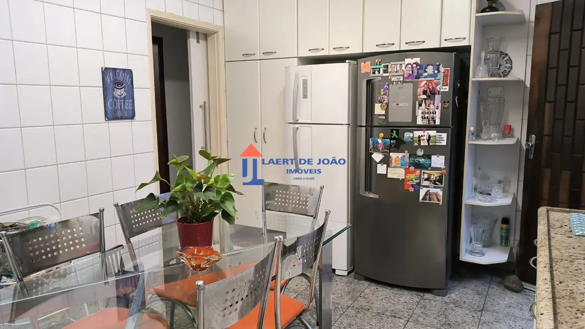 Foto 6 de Casa com 3 quartos à venda, 289m2 em Campo Belo, São Paulo - SP