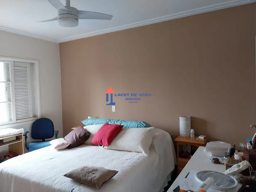 Foto 6 de Casa com 4 quartos à venda, 276m2 em Vila Alexandria, São Paulo - SP