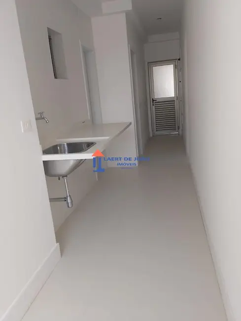 Apartamento com 3 quartos à venda, 162m2 em Moema, São Paulo - SP - imagem 3 Foto 3 de Apartamento com 3 quartos à venda, 162m2 em Moema, São Paulo - SP
