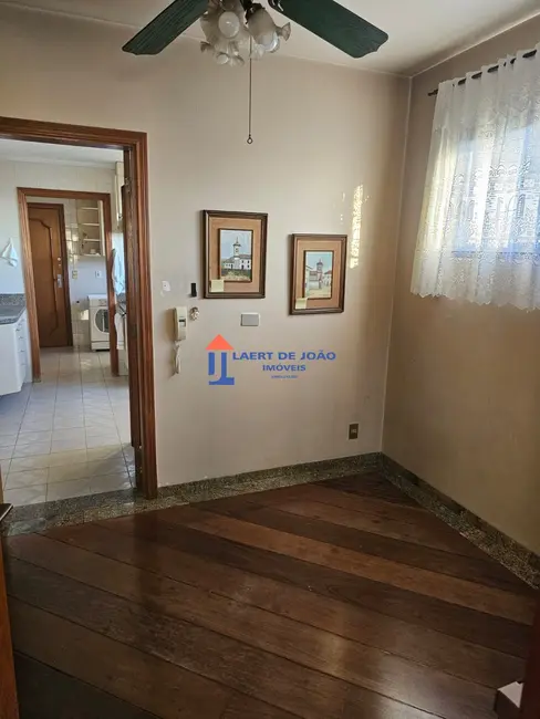 Foto 4 de Apartamento com 4 quartos à venda, 214m2 em São Paulo - SP