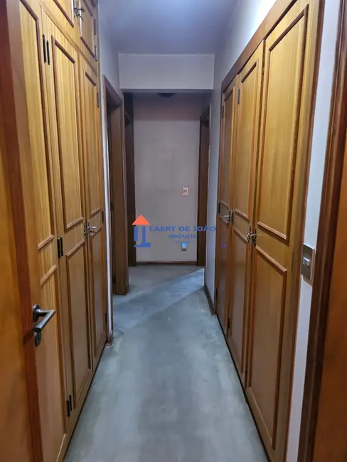 Foto 5 de Apartamento com 4 quartos à venda, 214m2 em São Paulo - SP