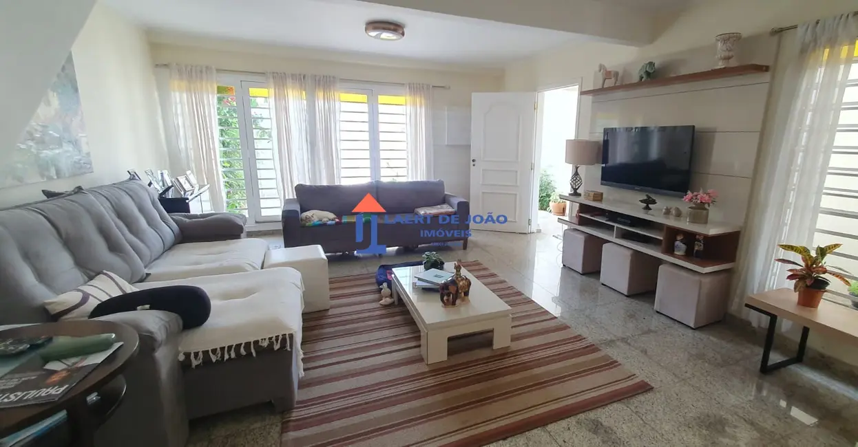 Foto 4 de Casa com 3 quartos à venda, 145m2 em Vila Cordeiro, São Paulo - SP