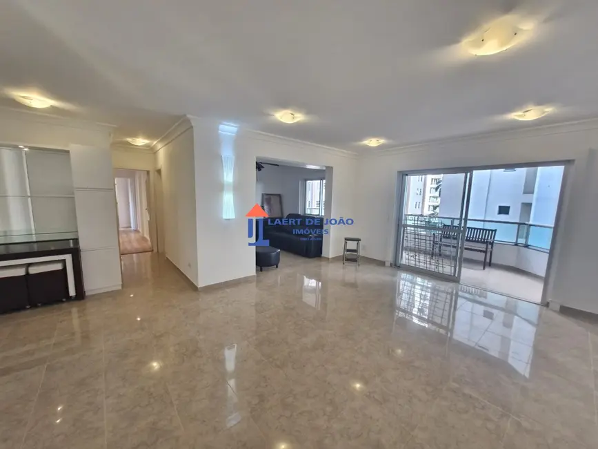 Foto 2 de Apartamento com 3 quartos à venda e para alugar, 195m2 em Campo Belo, São Paulo - SP