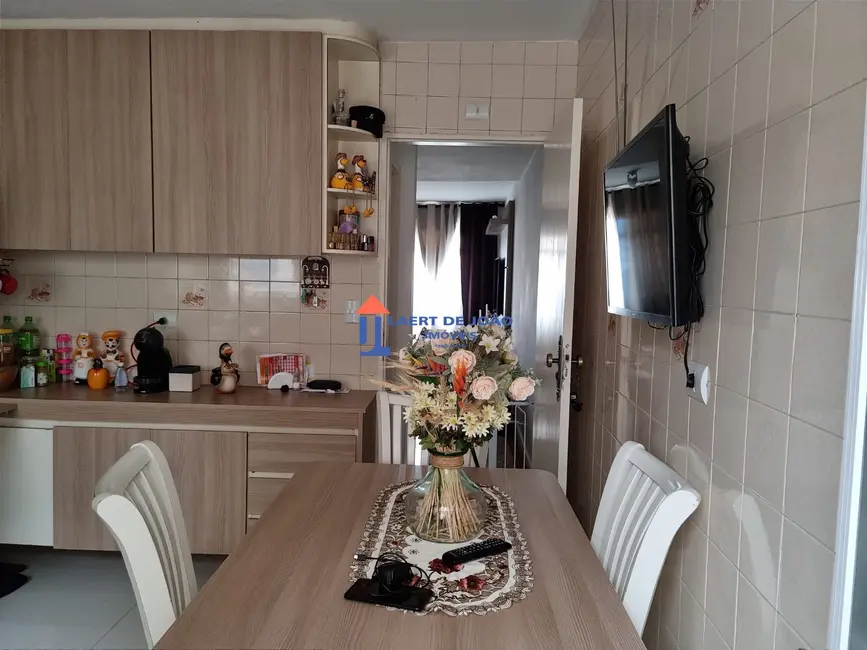 Casa com 3 quartos à venda, 120m2 em Jardim Aeroporto, São Paulo - SP - imagem 4 Foto 4 de Casa com 3 quartos à venda, 120m2 em Jardim Aeroporto, São Paulo - SP