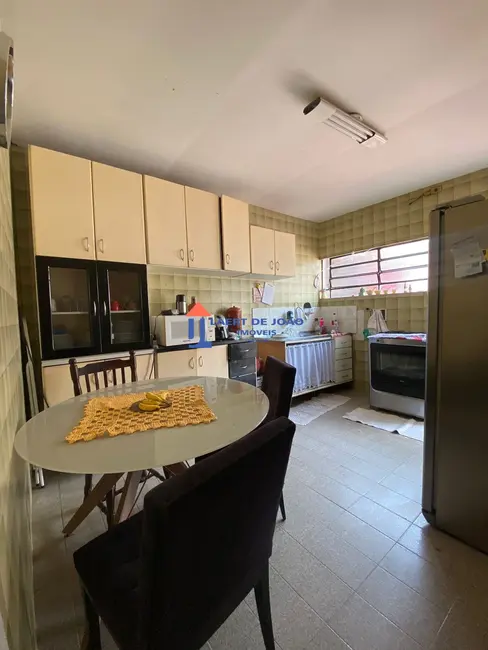 Casa com 3 quartos à venda, 153m2 em Campo Belo, São Paulo - SP - imagem 3 Foto 3 de Casa com 3 quartos à venda, 153m2 em Campo Belo, São Paulo - SP