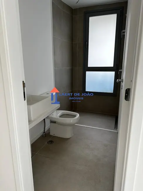 Apartamento com 3 quartos à venda, 167m2 em Jardim das Acácias, São Paulo - SP - imagem 5 Foto 5 de Apartamento com 3 quartos à venda, 167m2 em Jardim das Acácias, São Paulo - SP