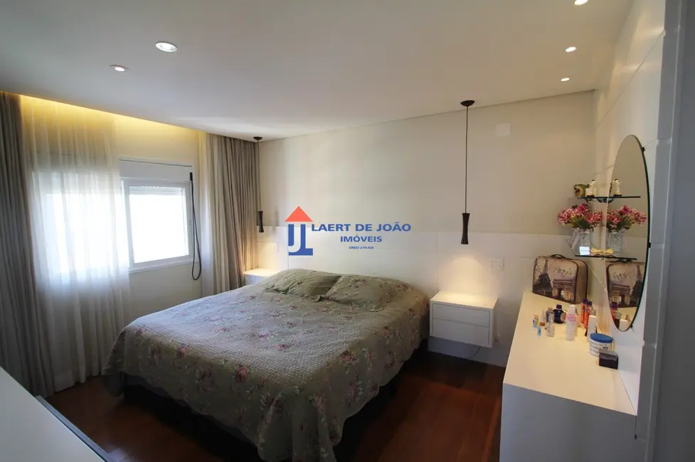Apartamento com 3 quartos à venda, 167m2 em Campo Belo, São Paulo - SP - imagem 7 Foto 7 de Apartamento com 3 quartos à venda, 167m2 em Campo Belo, São Paulo - SP