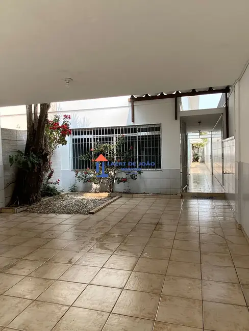 Casa com 4 quartos à venda, 200m2 em Campo Belo, São Paulo - SP - imagem 4 Foto 4 de Casa com 4 quartos à venda, 200m2 em Campo Belo, São Paulo - SP