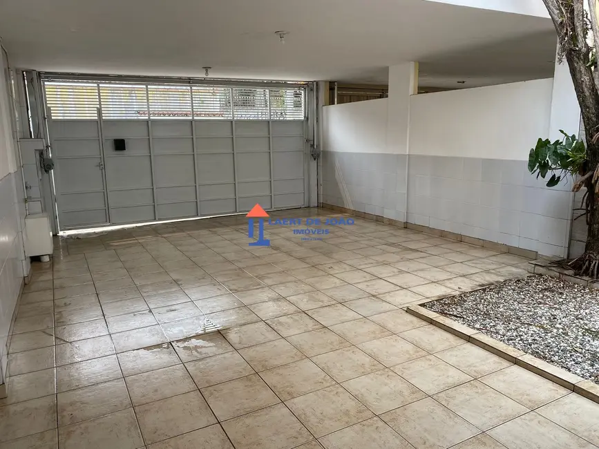 Casa com 4 quartos à venda, 200m2 em Campo Belo, São Paulo - SP - imagem 5 Foto 5 de Casa com 4 quartos à venda, 200m2 em Campo Belo, São Paulo - SP