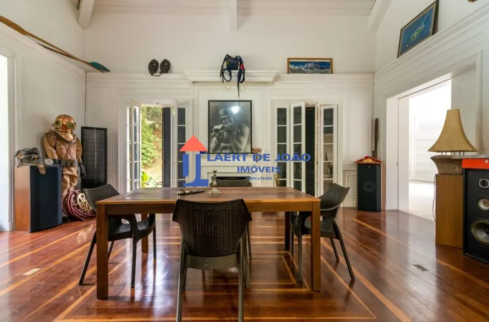 Foto 9 de Casa com 3 quartos à venda, 956m2 em Cidade Jardim, São Paulo - SP