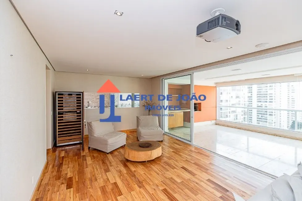 Foto 5 de Apartamento com 3 quartos para alugar, 222m2 em Campo Belo, São Paulo - SP
