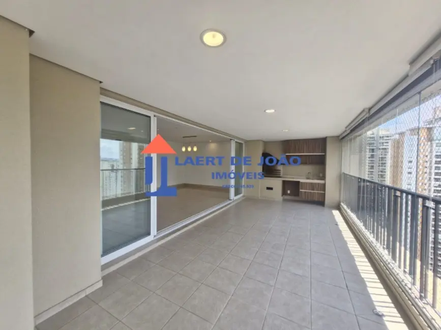 Apartamento com 4 quartos à venda e para alugar, 223m2 em Campo Belo, São Paulo - SP - imagem 8 Foto 8 de Apartamento com 4 quartos à venda e para alugar, 223m2 em Campo Belo, São Paulo - SP