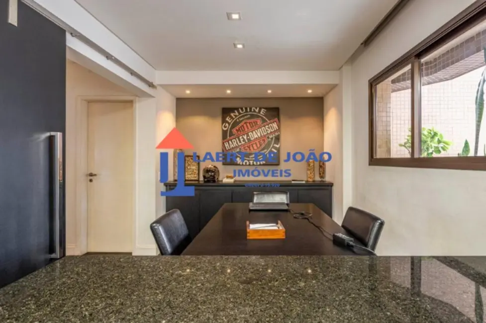 Apartamento com 4 quartos à venda, 160m2 em Campo Belo, São Paulo - SP - imagem 2 Foto 2 de Apartamento com 4 quartos à venda, 160m2 em Campo Belo, São Paulo - SP