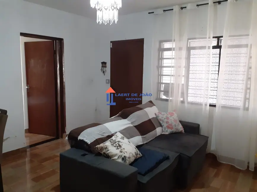 Foto 3 de Casa com 3 quartos à venda, 120m2 em Vila Império, São Paulo - SP