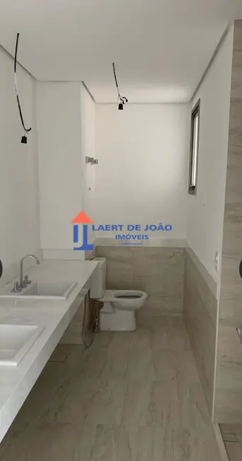 Apartamento com 4 quartos à venda, 343m2 em Vila Olímpia, São Paulo - SP - imagem 9 Foto 9 de Apartamento com 4 quartos à venda, 343m2 em Vila Olímpia, São Paulo - SP