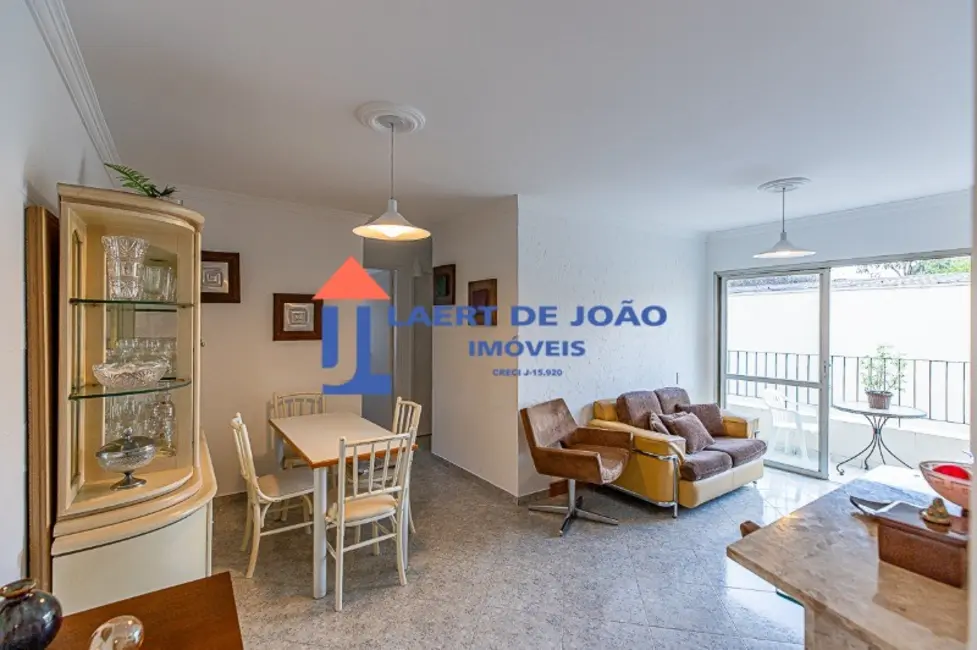 Foto 2 de Apartamento com 2 quartos à venda, 67m2 em Moema, São Paulo - SP