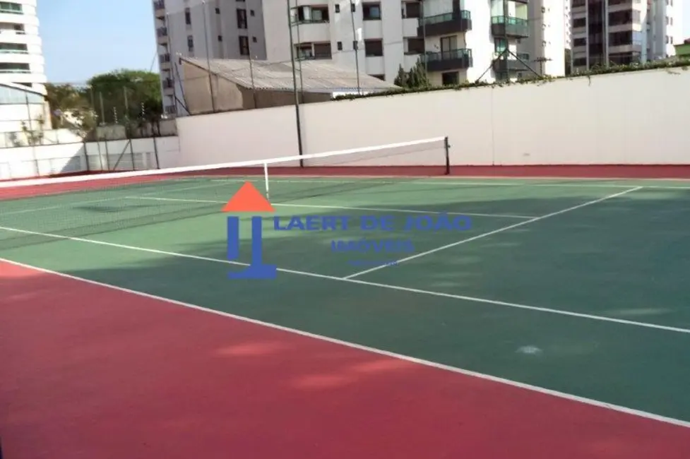 Foto 3 de Apartamento com 4 quartos à venda, 220m2 em Indianópolis, São Paulo - SP