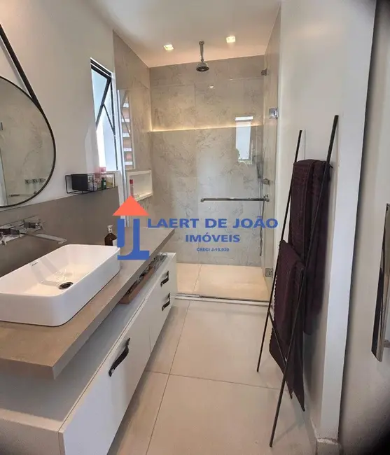 Foto 9 de Apartamento com 4 quartos à venda e para alugar, 220m2 em Campo Belo, São Paulo - SP