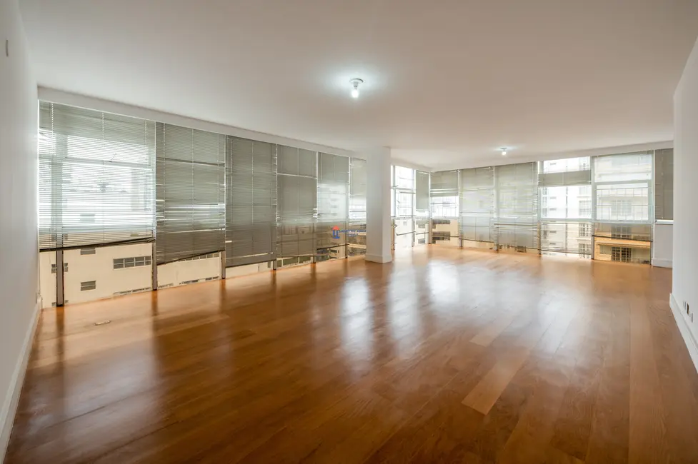 Foto 1 de Apartamento com 3 quartos à venda, 240m2 em Higienópolis, São Paulo - SP