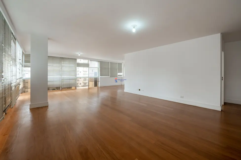 Foto 3 de Apartamento com 3 quartos à venda, 240m2 em Higienópolis, São Paulo - SP