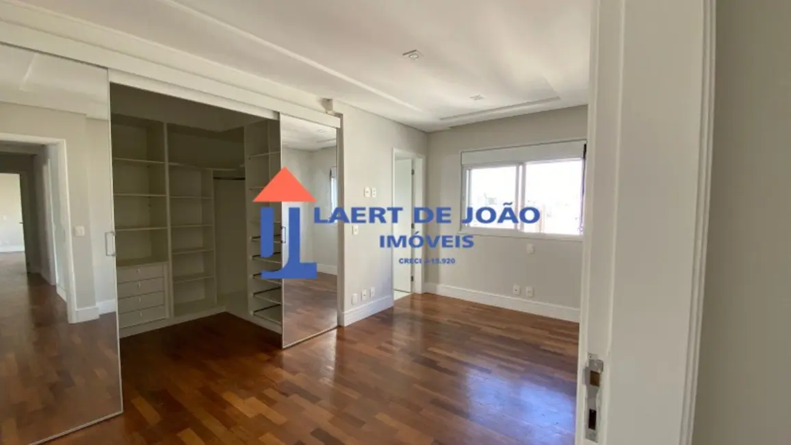 Foto 5 de Apartamento com 3 quartos para alugar, 240m2 em Campo Belo, São Paulo - SP