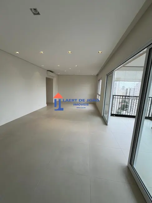 Foto 6 de Apartamento com 3 quartos para alugar, 192m2 em Vila Nova Conceição, São Paulo - SP