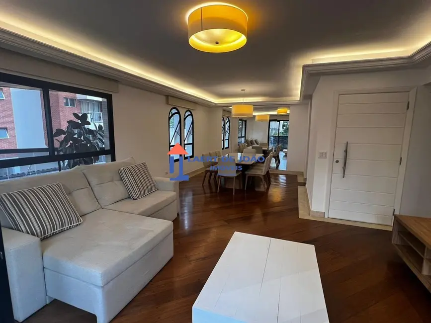 Foto 3 de Apartamento com 3 quartos para alugar, 179m2 em Moema, São Paulo - SP