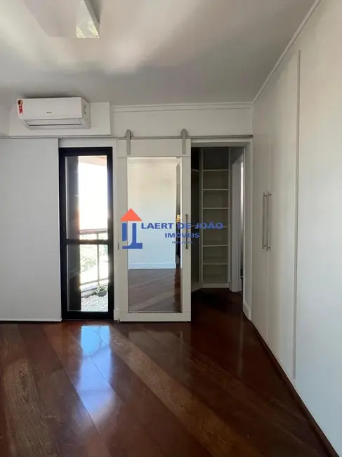 Foto 8 de Apartamento com 2 quartos à venda, 91m2 em Moema, São Paulo - SP