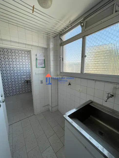 Apartamento com 2 quartos à venda, 75m2 em Moema, São Paulo - SP - imagem 3 Foto 3 de Apartamento com 2 quartos à venda, 75m2 em Moema, São Paulo - SP