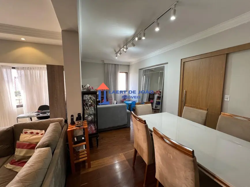 Apartamento com 3 quartos à venda, 110m2 em Campo Belo, São Paulo - SP - imagem 5 Foto 5 de Apartamento com 3 quartos à venda, 110m2 em Campo Belo, São Paulo - SP