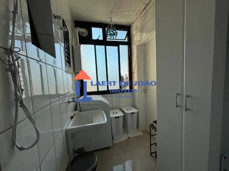 Foto 2 de Apartamento com 3 quartos à venda, 81m2 em Jardim Aeroporto, São Paulo - SP