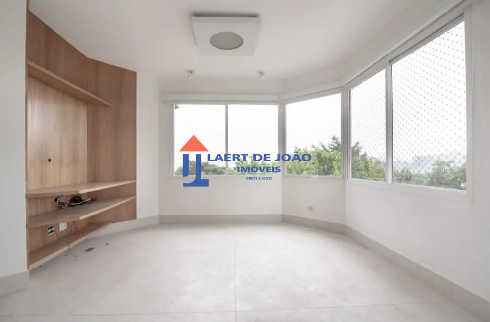 Foto 7 de Apartamento com 4 quartos à venda, 260m2 em Vila Nova Conceição, São Paulo - SP