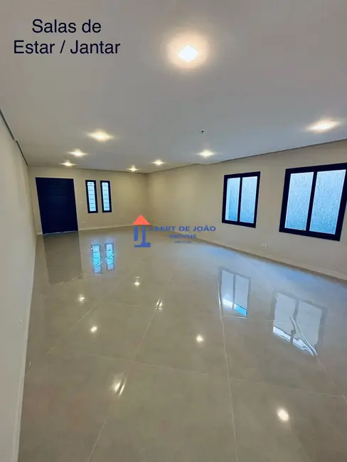 Foto 6 de Casa com 3 quartos à venda, 230m2 em São Paulo - SP