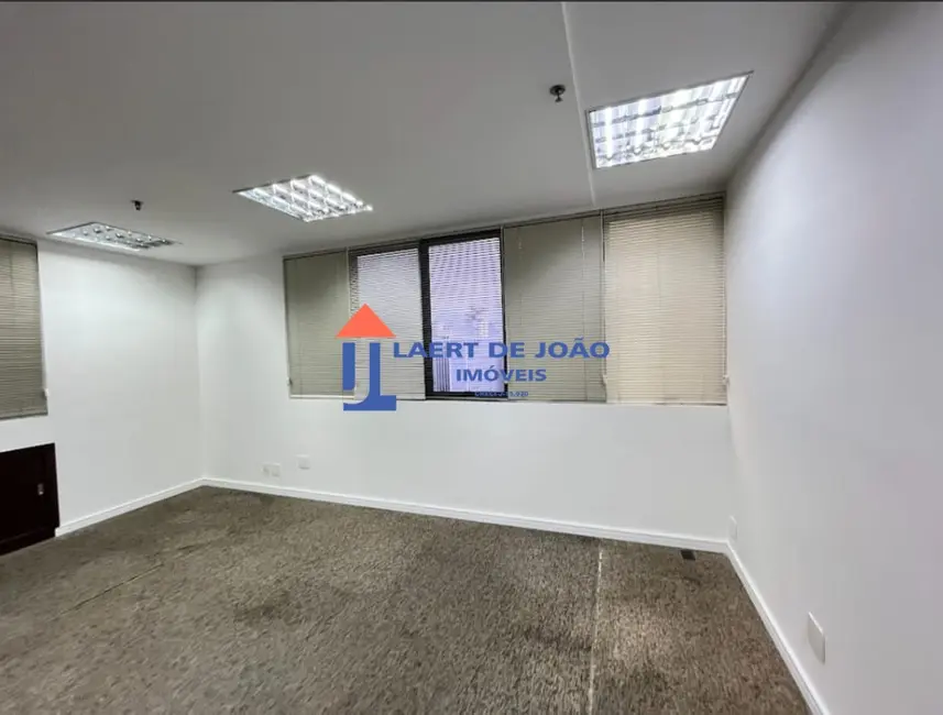 Sala Comercial para alugar, 180m2 em Campo Belo, São Paulo - SP - imagem 6 Foto 6 de Sala Comercial para alugar, 180m2 em Campo Belo, São Paulo - SP