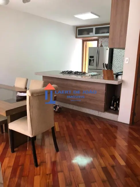 Casa com 5 quartos para alugar, 250m2 em Brooklin Paulista, São Paulo - SP - imagem 9 Foto 9 de Casa com 5 quartos para alugar, 250m2 em Brooklin Paulista, São Paulo - SP