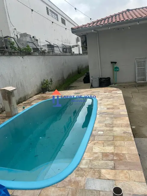 Casa com 5 quartos para alugar, 250m2 em Brooklin Paulista, São Paulo - SP - imagem 1 Foto 1 de Casa com 5 quartos para alugar, 250m2 em Brooklin Paulista, São Paulo - SP