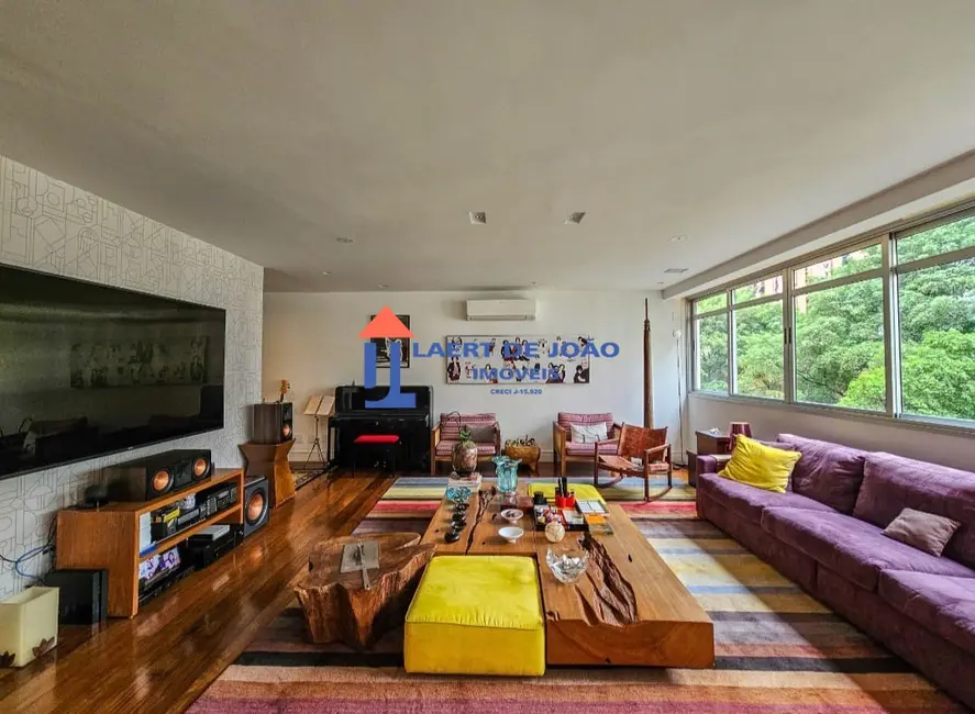 Apartamento com 4 quartos à venda, 226m2 em Jardim Europa, São Paulo - SP - imagem 3 Foto 3 de Apartamento com 4 quartos à venda, 226m2 em Jardim Europa, São Paulo - SP