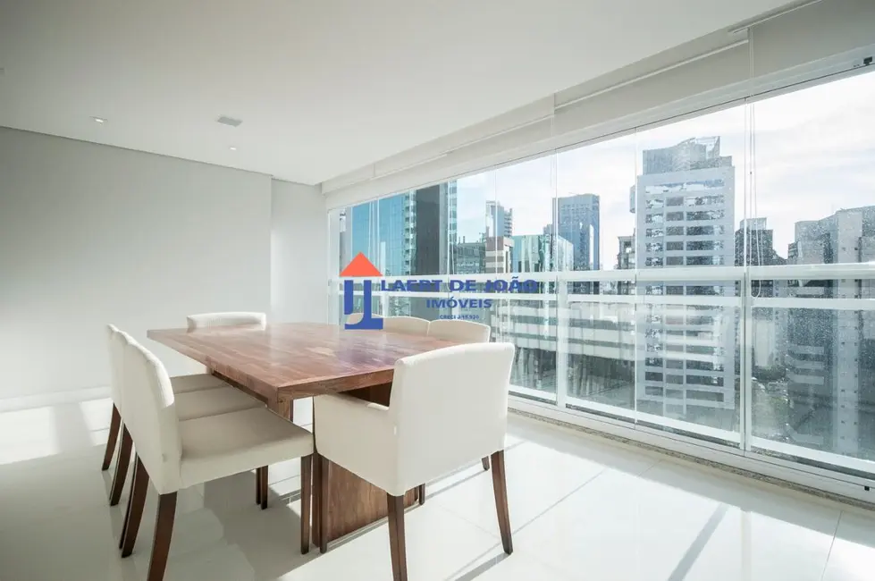 Foto 1 de Apartamento com 2 quartos para alugar, 110m2 em Cidade Monções, São Paulo - SP