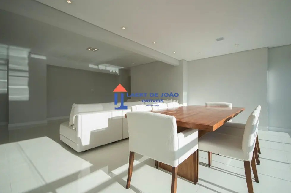 Foto 2 de Apartamento com 2 quartos para alugar, 110m2 em Cidade Monções, São Paulo - SP