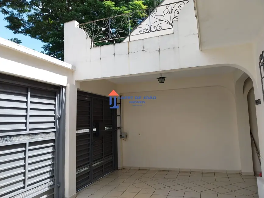 Casa com 3 quartos à venda, 130m2 em Campo Belo, São Paulo - SP - imagem 1 Foto 1 de Casa com 3 quartos à venda, 130m2 em Campo Belo, São Paulo - SP