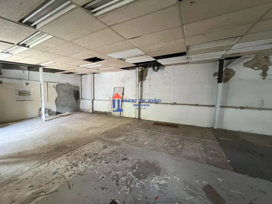 Armazém / Galpão para alugar, 200m2 em Campo Belo, São Paulo - SP - imagem 8 Foto 8 de Armazém / Galpão para alugar, 200m2 em Campo Belo, São Paulo - SP