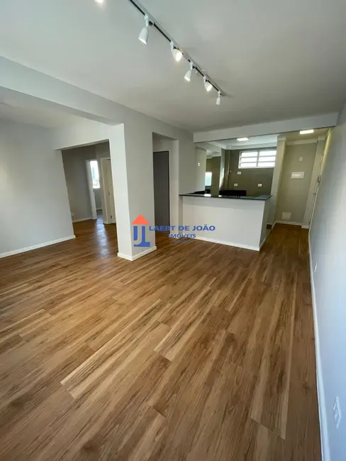 Apartamento com 2 quartos à venda, 69m2 em Moema, São Paulo - SP - imagem 3 Foto 3 de Apartamento com 2 quartos à venda, 69m2 em Moema, São Paulo - SP