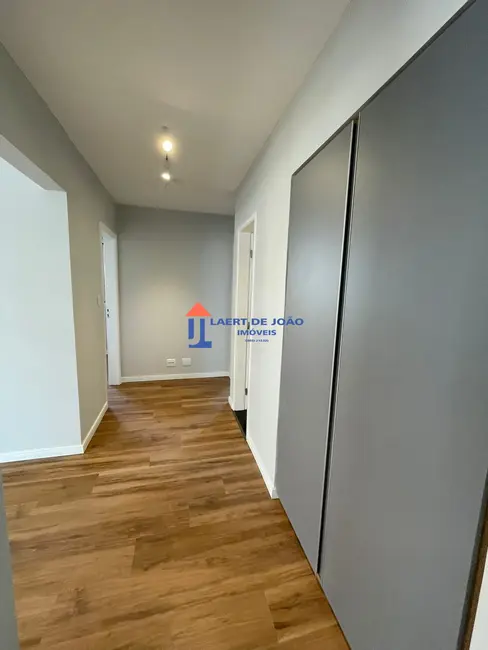Apartamento com 2 quartos à venda, 69m2 em Moema, São Paulo - SP - imagem 9 Foto 9 de Apartamento com 2 quartos à venda, 69m2 em Moema, São Paulo - SP