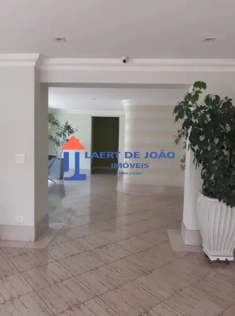 Apartamento com 3 quartos à venda e para alugar, 90m2 em Moema, São Paulo - SP - imagem 4 Foto 4 de Apartamento com 3 quartos à venda e para alugar, 90m2 em Moema, São Paulo - SP