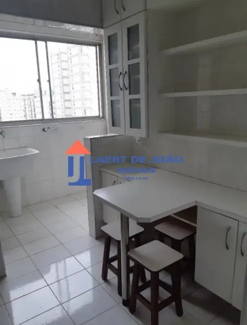 Apartamento com 3 quartos à venda e para alugar, 90m2 em Moema, São Paulo - SP - imagem 8 Foto 8 de Apartamento com 3 quartos à venda e para alugar, 90m2 em Moema, São Paulo - SP
