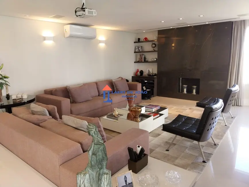 Foto 1 de Apartamento com 4 quartos à venda e para alugar, 370m2 em Campo Belo, São Paulo - SP